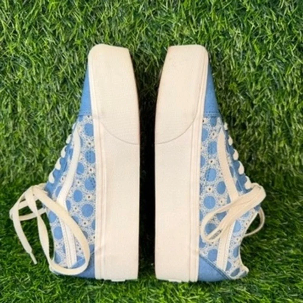 Vans Old Skool Stackform Blue Eyelet Denim Platform Sneakers Womens 7 Mens 5.5 - Picture 6 of 8